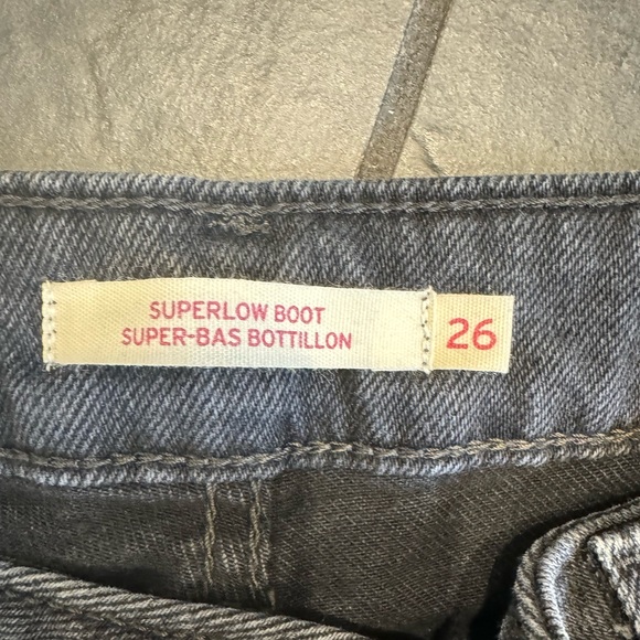 Levi’s, black, superlow boot - Picture 3 of 3